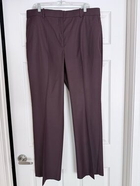 Ann Taylor Classic Burgundy Straight-Leg Pants. Curvy fit.